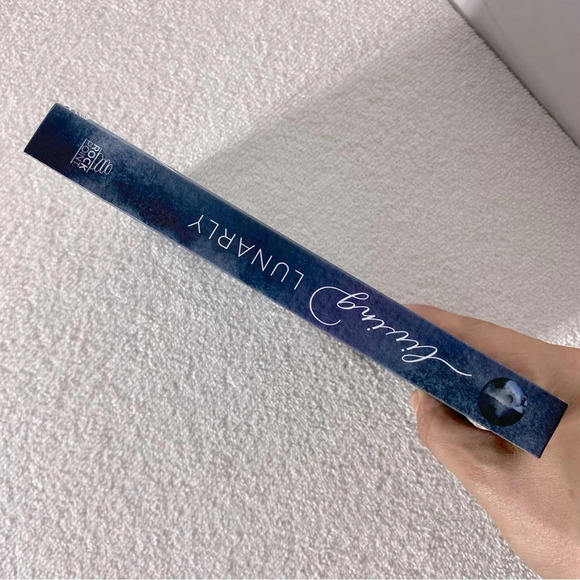 Living Lunarly With Kiki Ely Self Care Powered By The Moon  Hard Cover Book - Picture 3 of 13